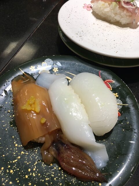 回転寿司のイカ