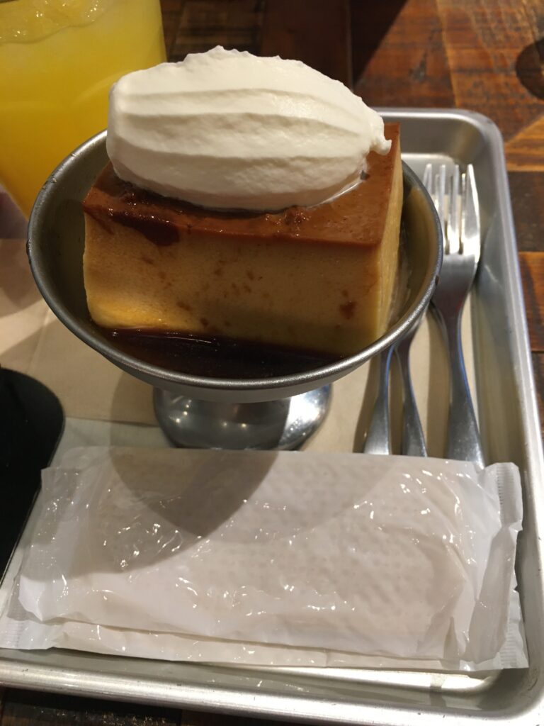 EGGBABYCAFE (エッグベイビーカフェ)のカスタードプリン