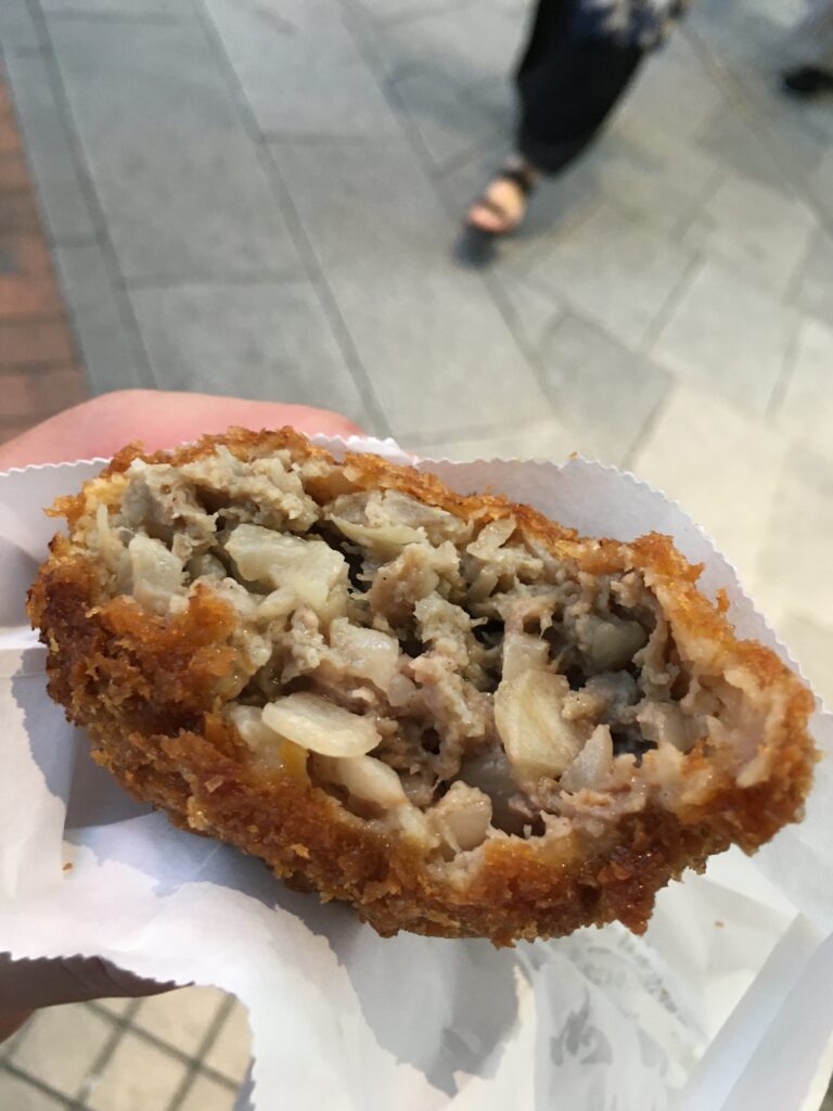 さとうメンチカツ食べた感想