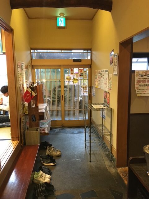 足利市まぐろ加一の店内写真