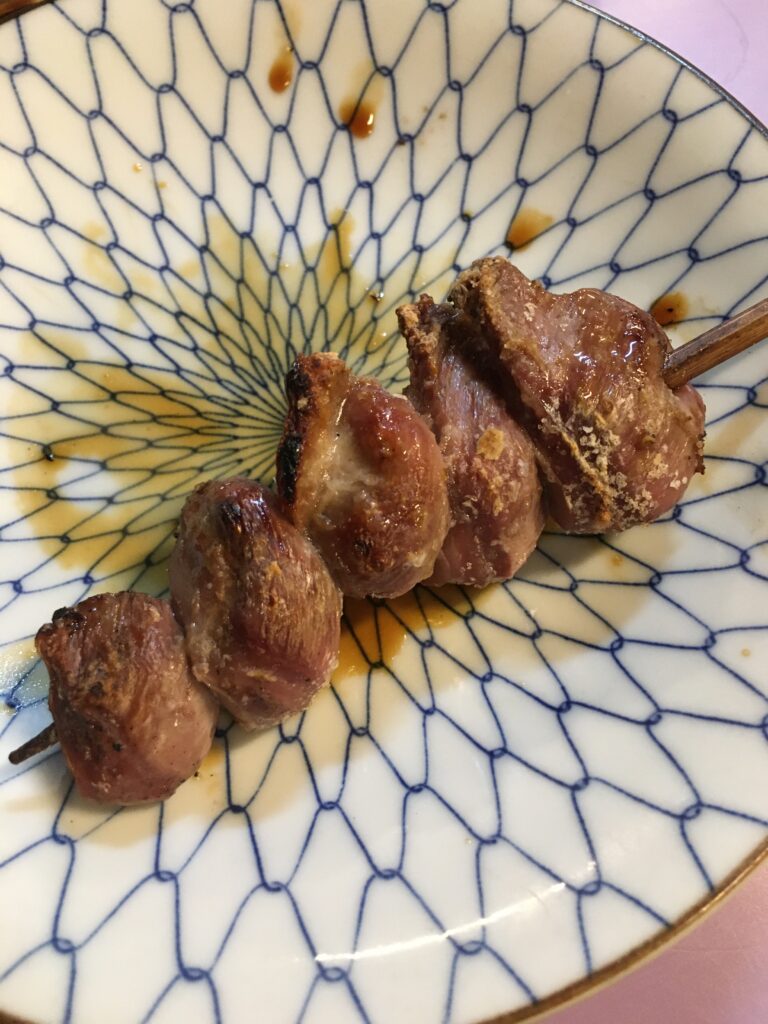 大須商店街居酒屋角屋の焼き鳥1
