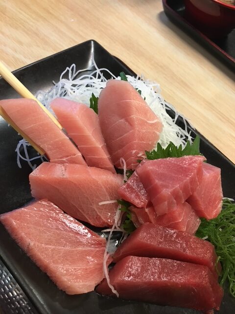 まぐろ定食