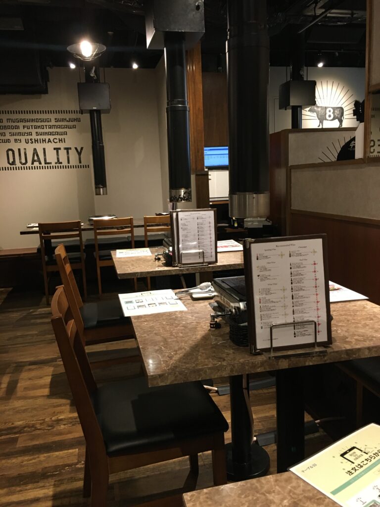 ushihachi秋葉原店の店内写真