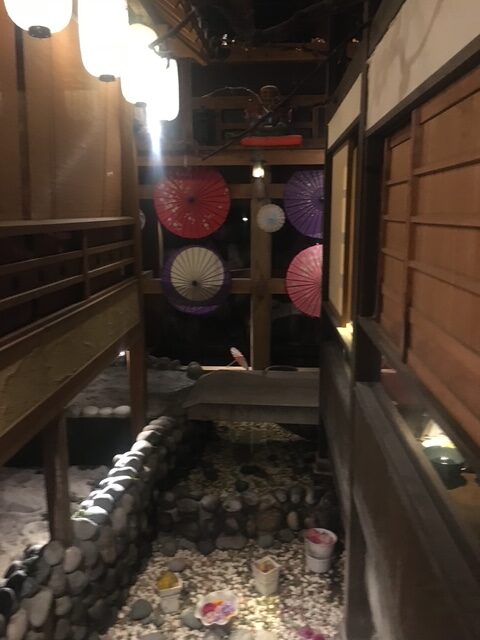 京町恋しぐれ 新宿 本館の店内写真3