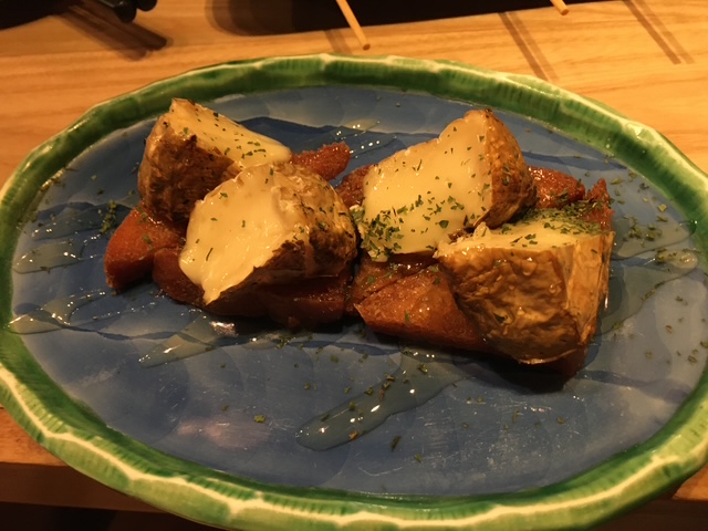 カマンベールチーズの藁焼き