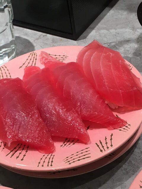 まぐろ 根室花まる KITTE丸の寿司まぐろ