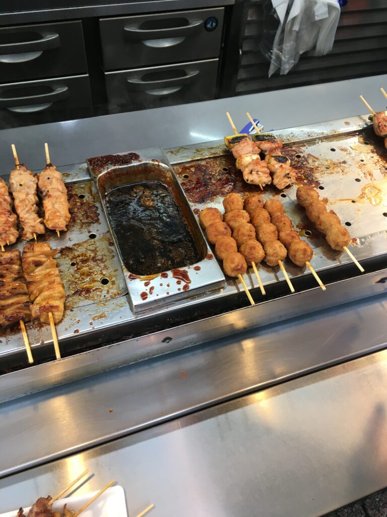 戸越銀座商店街食べ歩き鳥勇