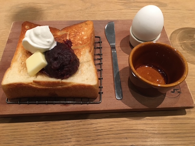 つばめパンモーニング 名古屋駅前カフェモーニング