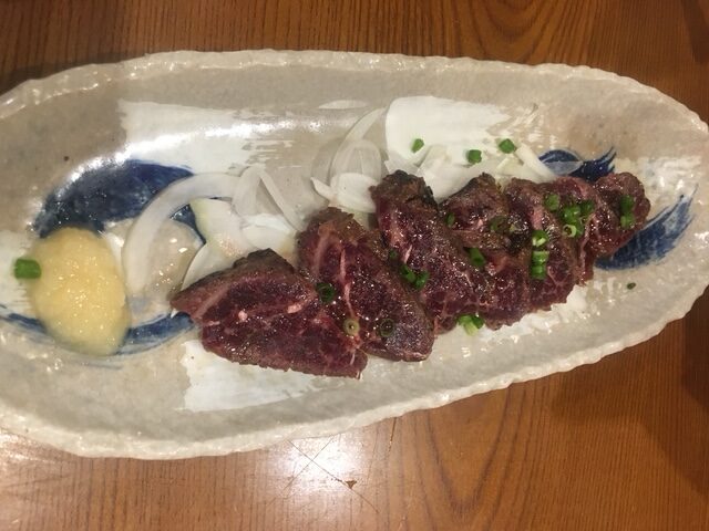 鯨のタタキ 鯨料理