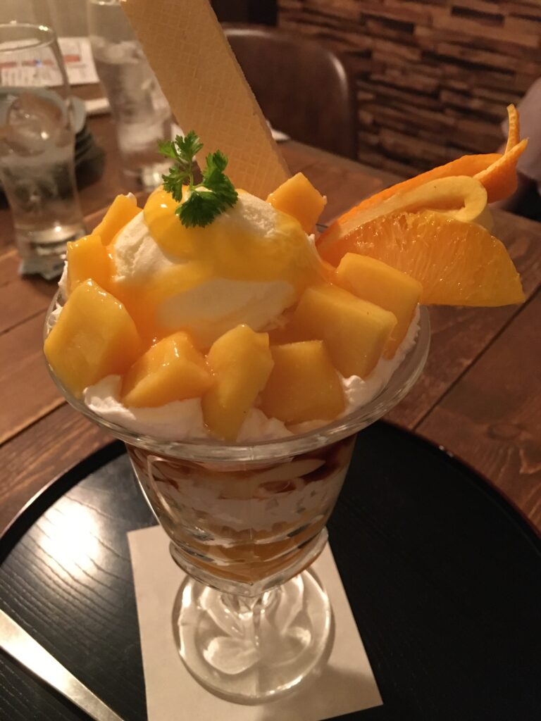 八王子駅周辺で夜パフェが食べられるお店