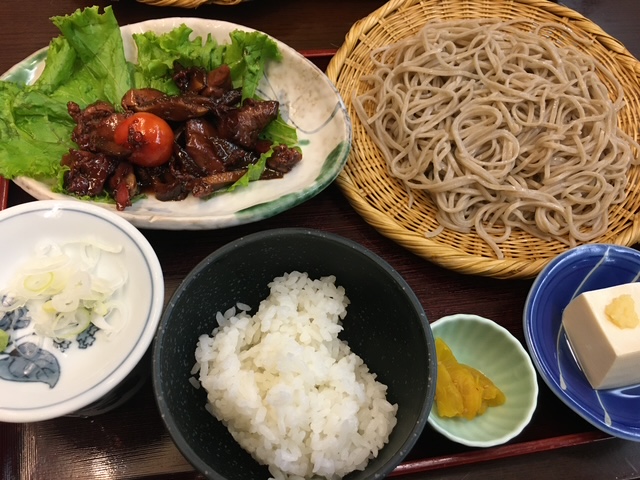 奥藤本店 甲府駅前店の鳥もつ煮