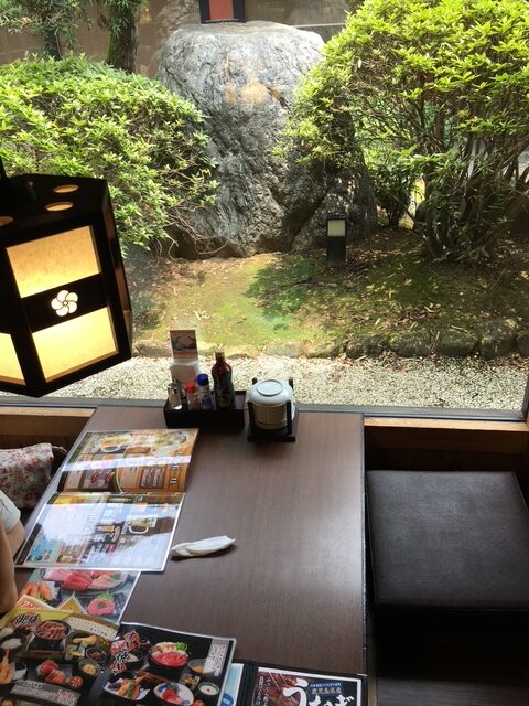 海山亭いっちょう 藤阿久店の店内写真