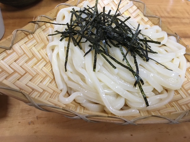 群馬で有名な水沢うどん