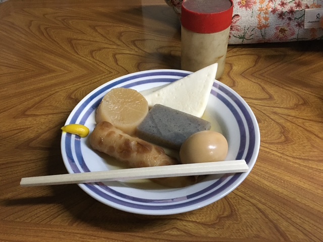 関東ローカル飲食店の食堂
