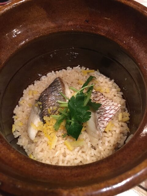 居酒屋の鯛めし