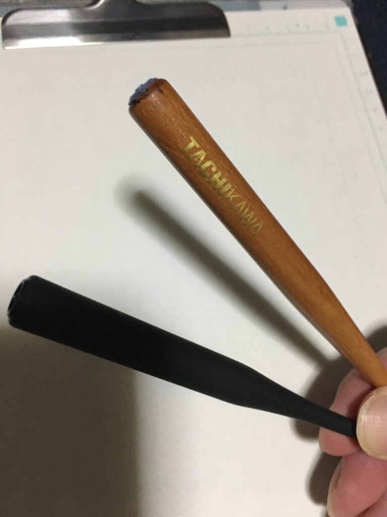 100円ショップセリアのつけペンとタチカワのつけペンを比較