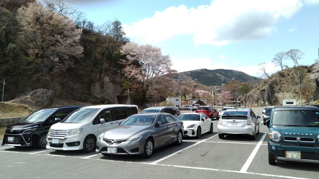 宇都宮 大谷資料館の駐車場